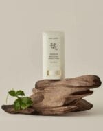 BEAUTY OF JOSEON MATTE SUN STICK: MUGWORT + CAMELIA