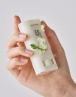 BEAUTY OF JOSEON MATTE SUN STICK: MUGWORT + CAMELIA - Imagen 4