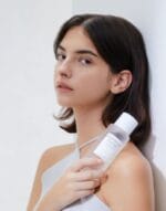 SKIN1004 MADAGASCAR CENTELLA TONE BRIGHTENING BOOSTING TONER 210ML - Imagen 3