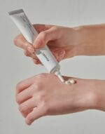 CELIMAX THE REAL NONI ULTIMATE EYE CREAM - Imagen 3